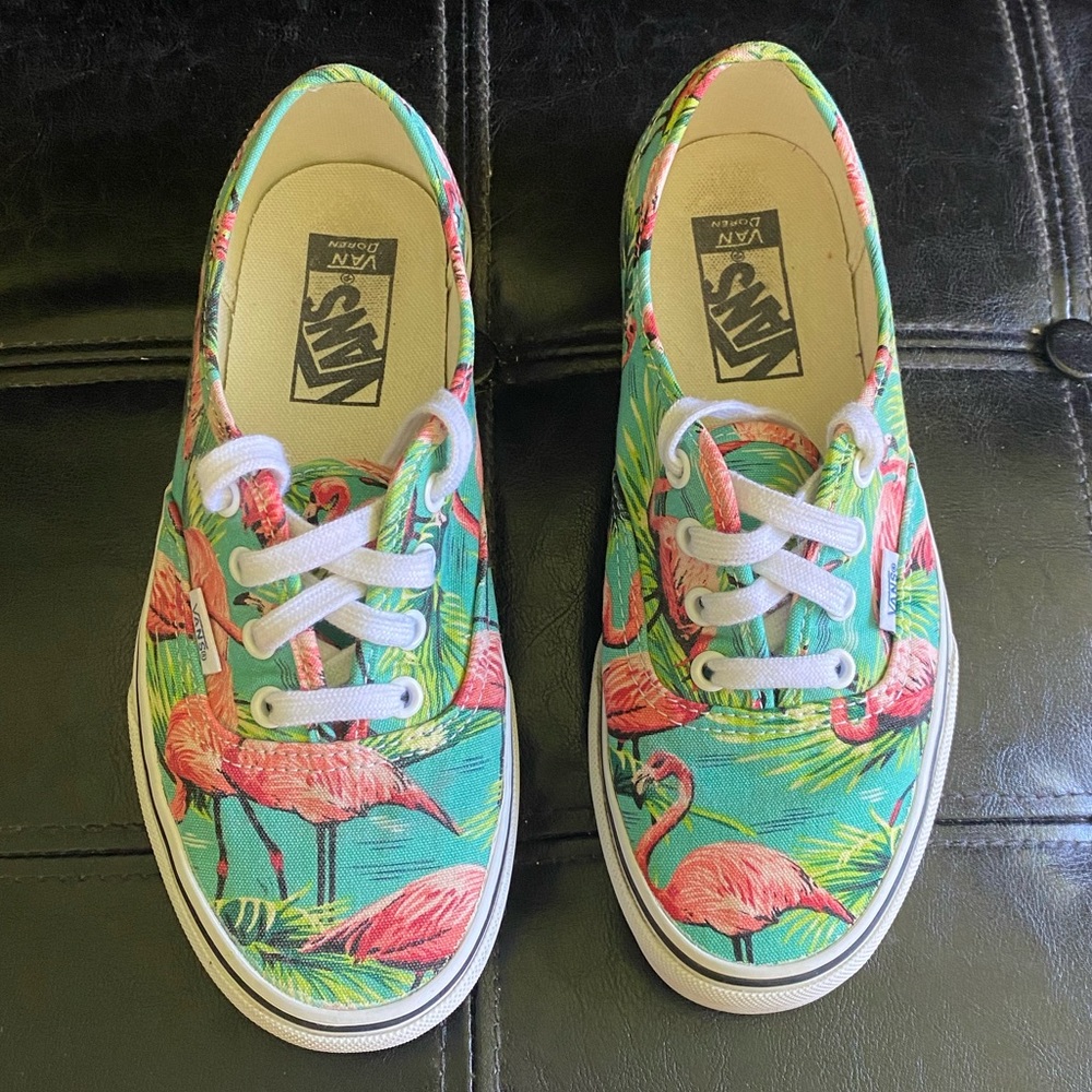 Vans Authentic Van Doren Tropical Flamingo